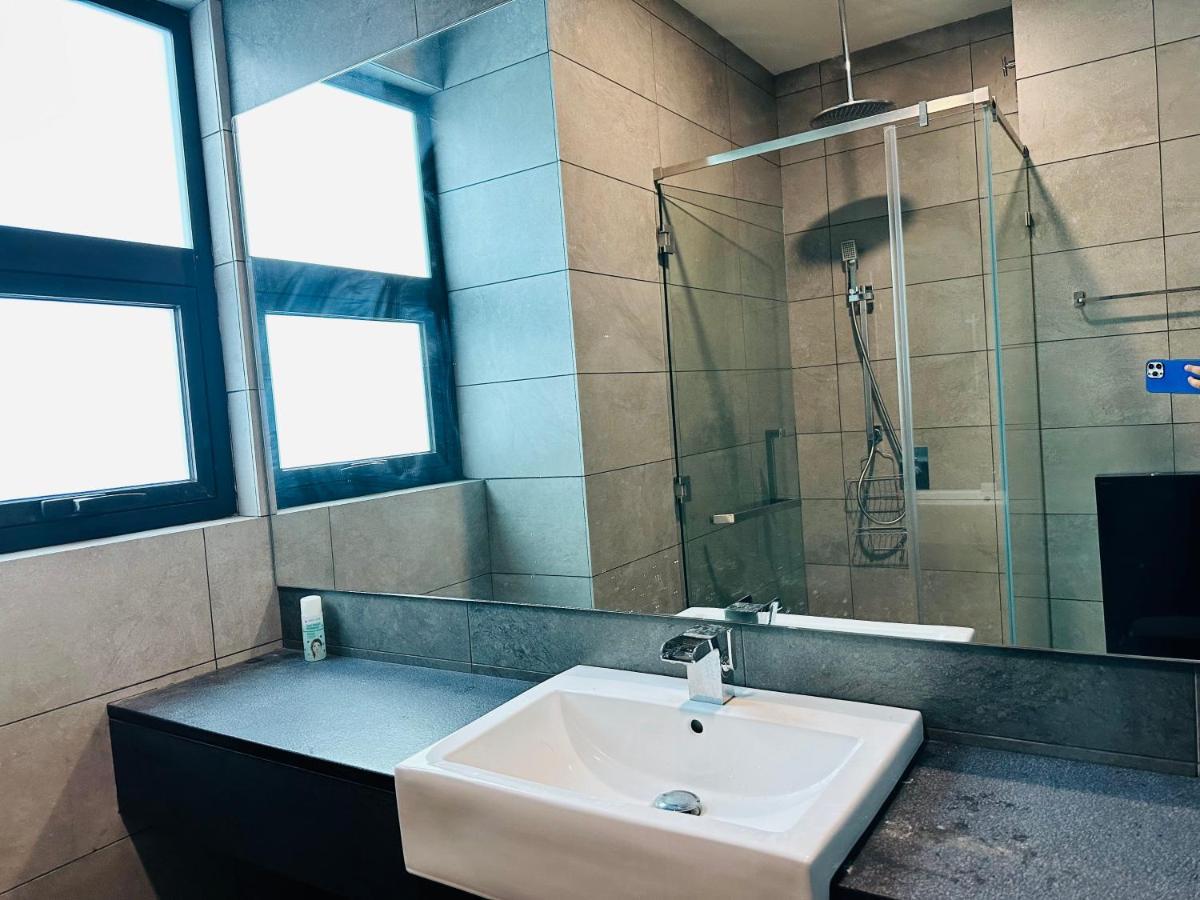 Grand Millennium Suite At Opus Residence Kuala Lumpur Luaran gambar